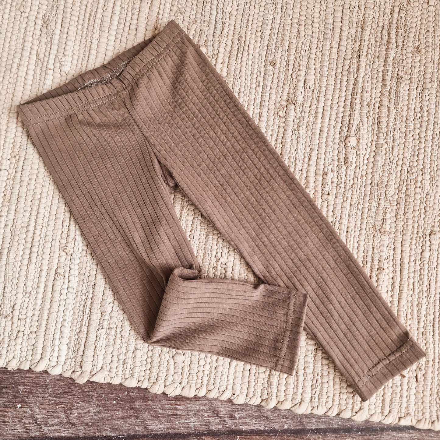 Leggings - Breitrippjersey Taupe